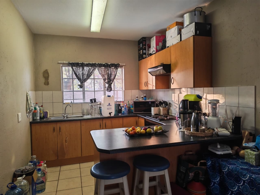 2 Bedroom Property for Sale in Waterval East North West
